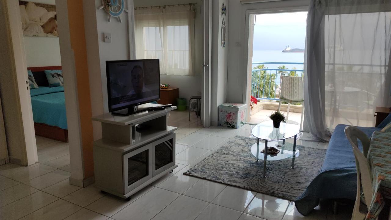 לימסול Sea Front & City Center, Amazing Sea View מראה חיצוני תמונה
