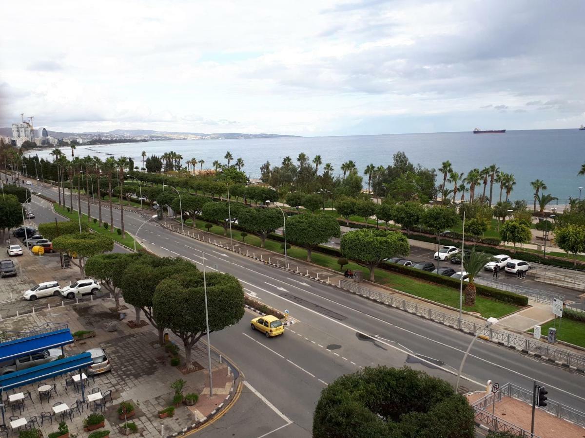 לימסול Sea Front & City Center, Amazing Sea View מראה חיצוני תמונה